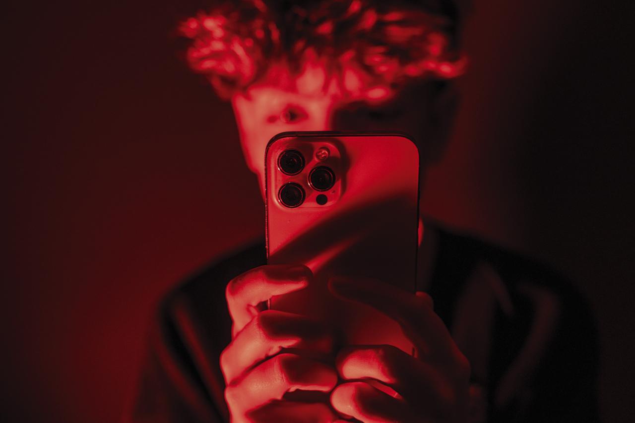 Téma .týždňa: Hranice digitálneho sveta