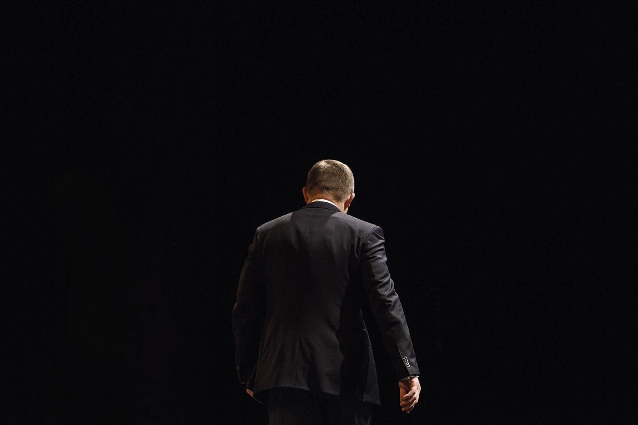 Téma .týždňa: Robert Fico končí, opozícia nesmie trocháriť