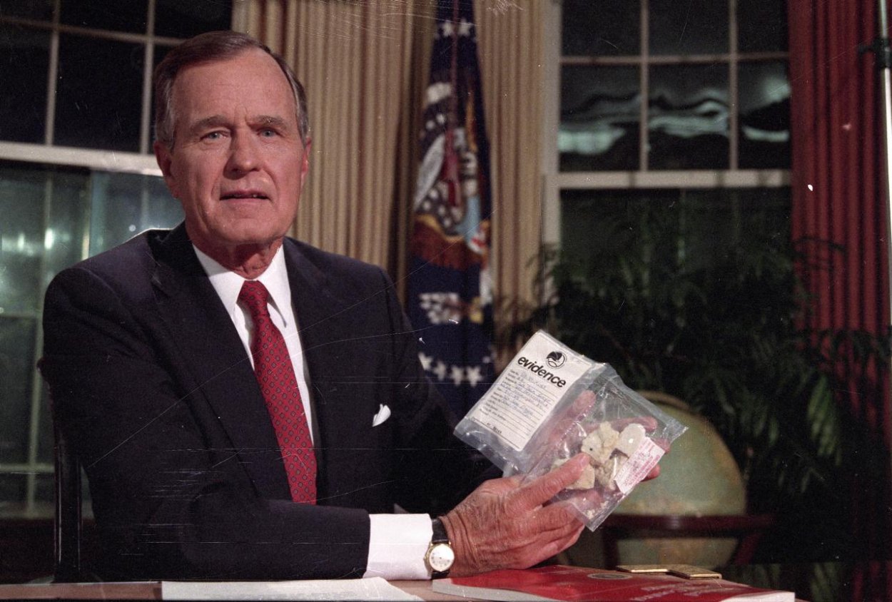 Zomrel bývalý americký prezident George Bush starší