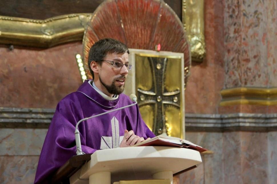 Kňaz Trizuliak: Rozvedení nepotrebujú odsúdenie