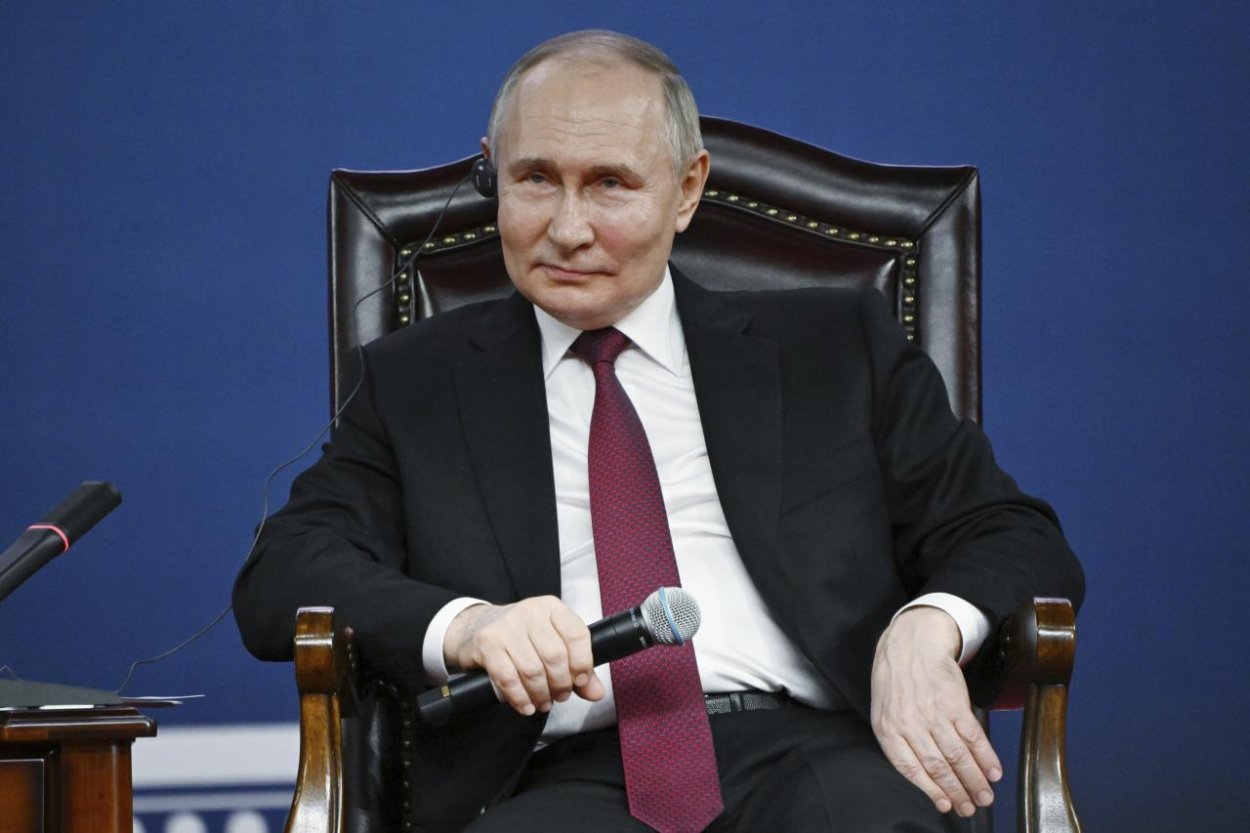 Ukrajina ONLINE: Porošenko — Neverte Putinovi, keď hovorí, že nezaútočí na Charkov