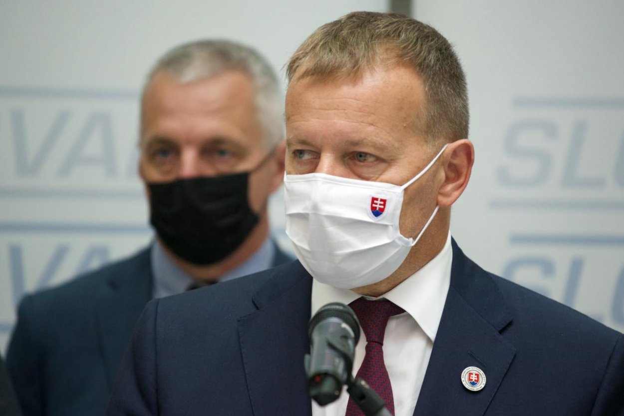 Obvinený vyšetrovateľ Ján Čurilla žaluje Borisa Kollára za slová o „čurillovskej mafii“