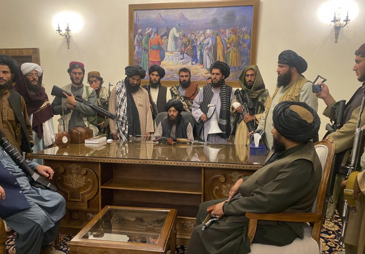 Cudzí vojaci musia odísť do 31. augusta, inak Taliban slubuje následky