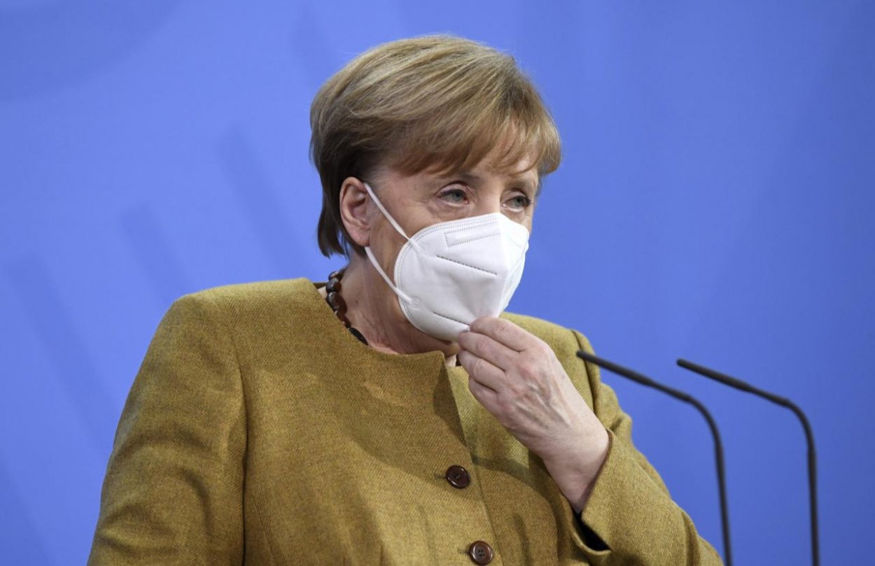 Nemecko je v tretej vlne pandémie. Nemôžeme si dovoliť vzostupy a pády, vyhlásila Merkelová