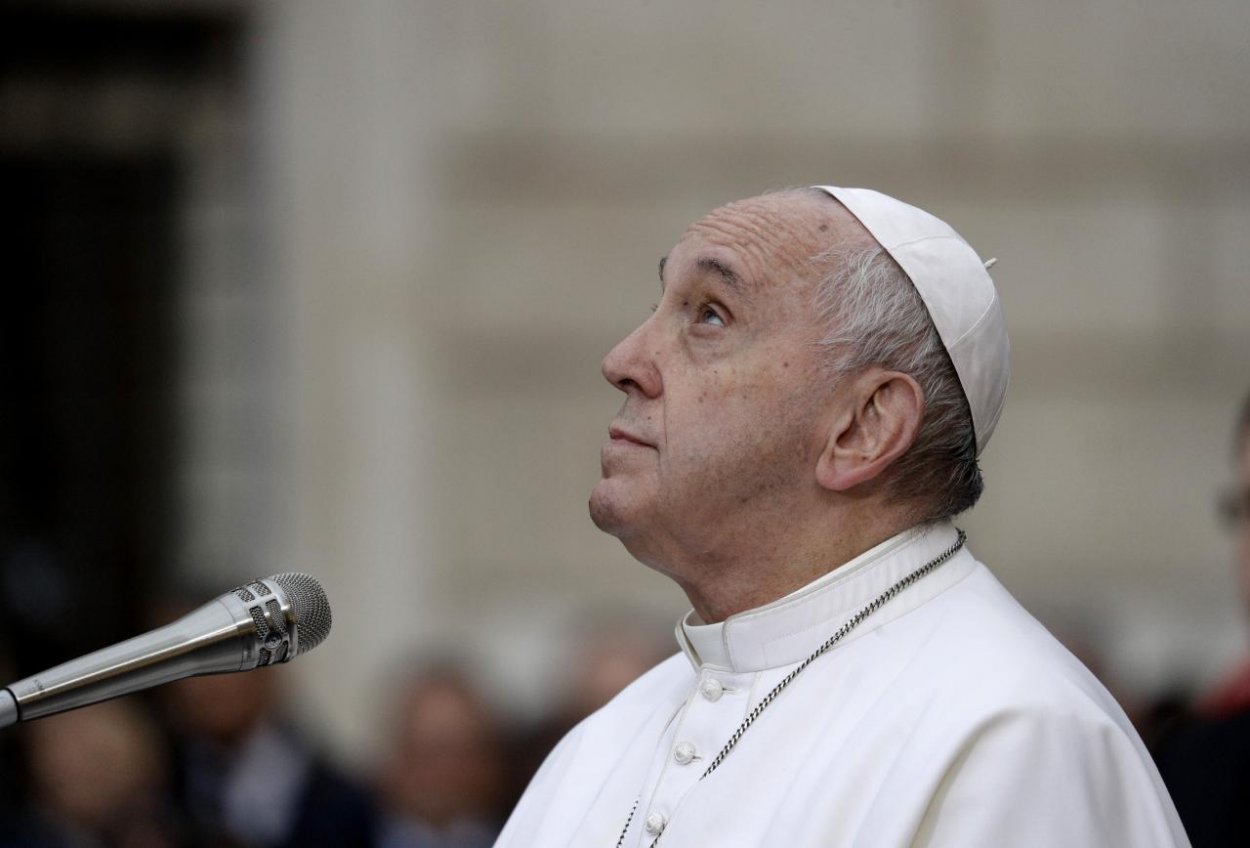 Pápež František zrušil pápežské tajomstvo v prípadoch sexuálneho zneužívania