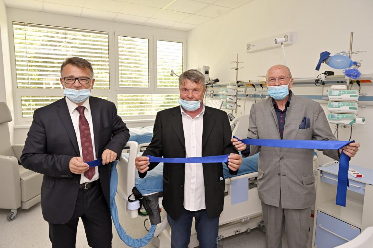 Ružinovská poliklinika otvorila unikátne oddelenie chronickej respiračnej a intenzívnej starostlivosti