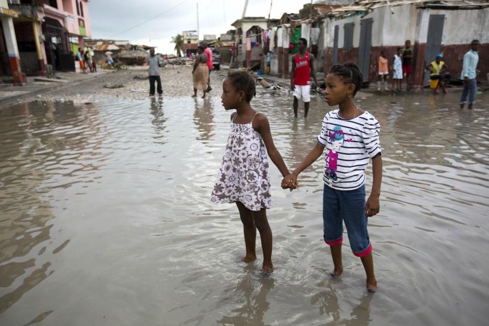 Hurikán Matthew si na Haiti vyžiadal stovky obetí