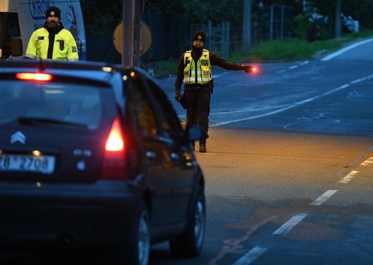 Poľsko zavedie kontroly vozidiel na hraniciach so Slovenskom