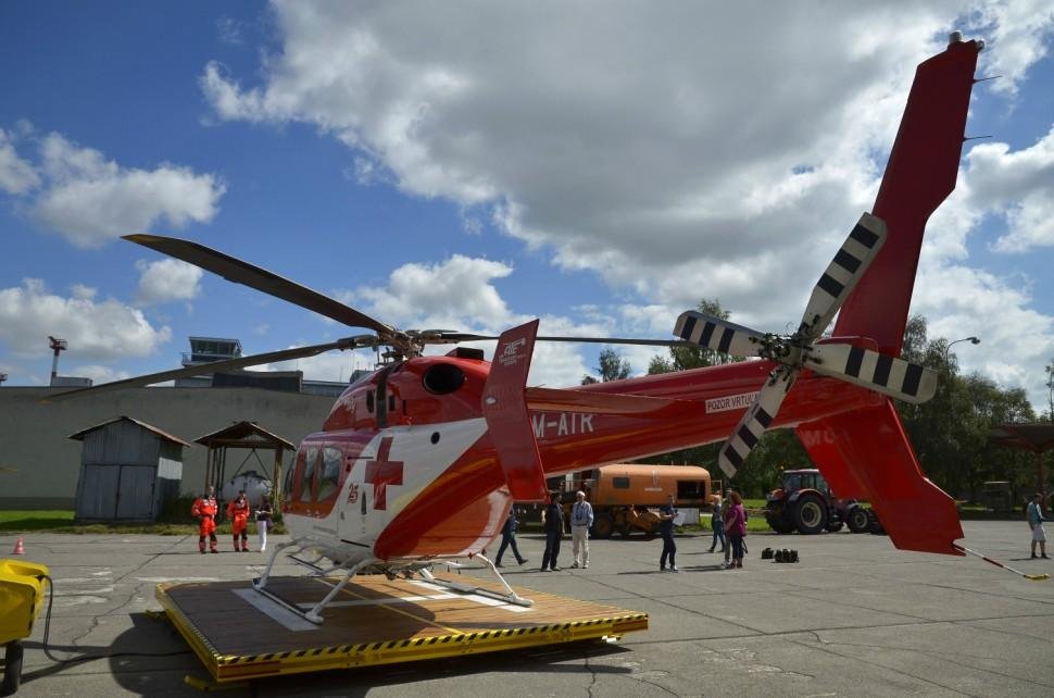 Pád záchranárskeho vrtuľníka pri Banskej Bystrici neprežili štyria ľudia