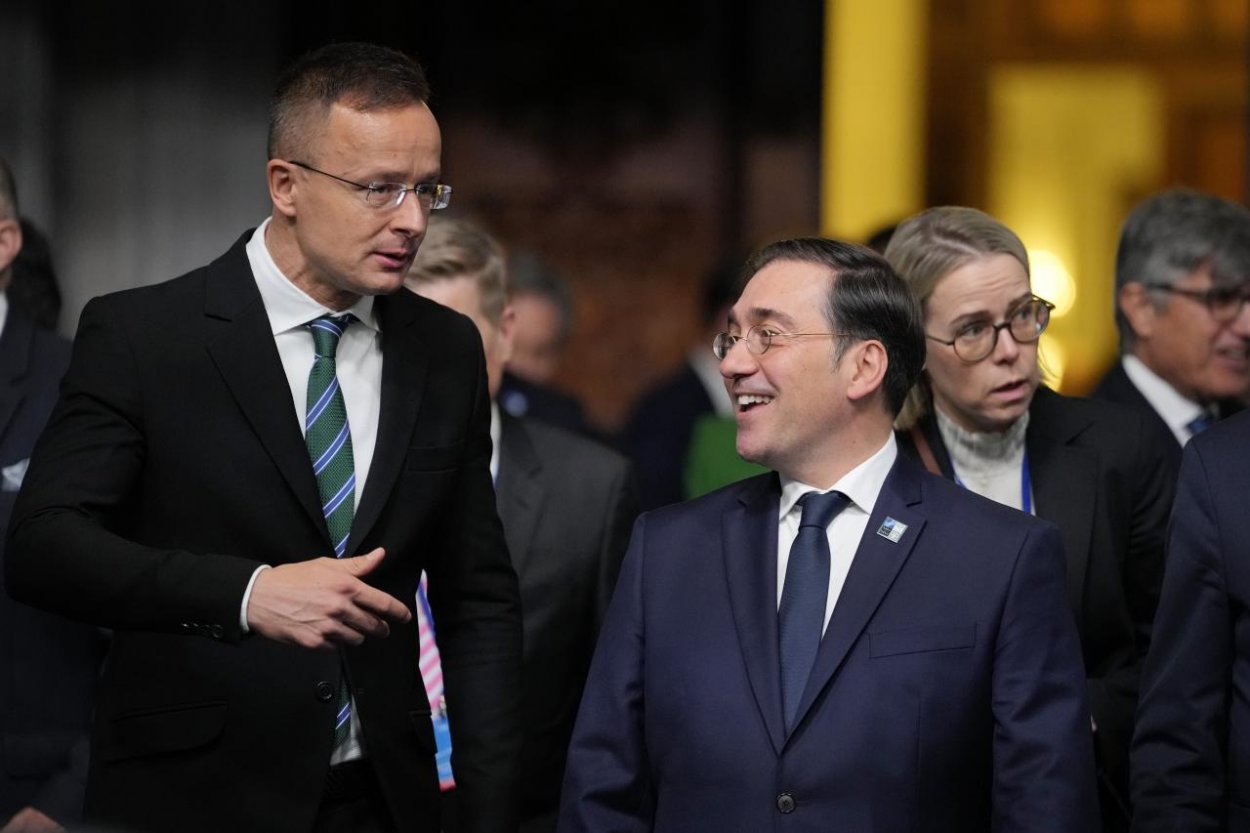 Maďarsko trvá na zachovaní doterajších rozhodnutí NATO súvisiacich s Ukrajinou