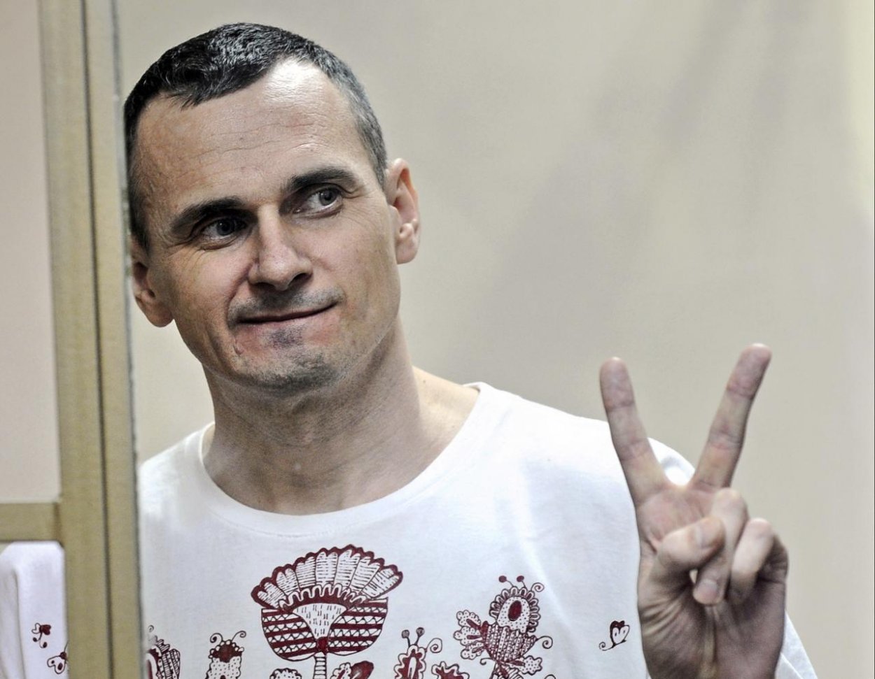Rusko a Ukrajina si vymenili zajatcov. Na slobodu mieri Sencov aj tajný svedok letu MH17