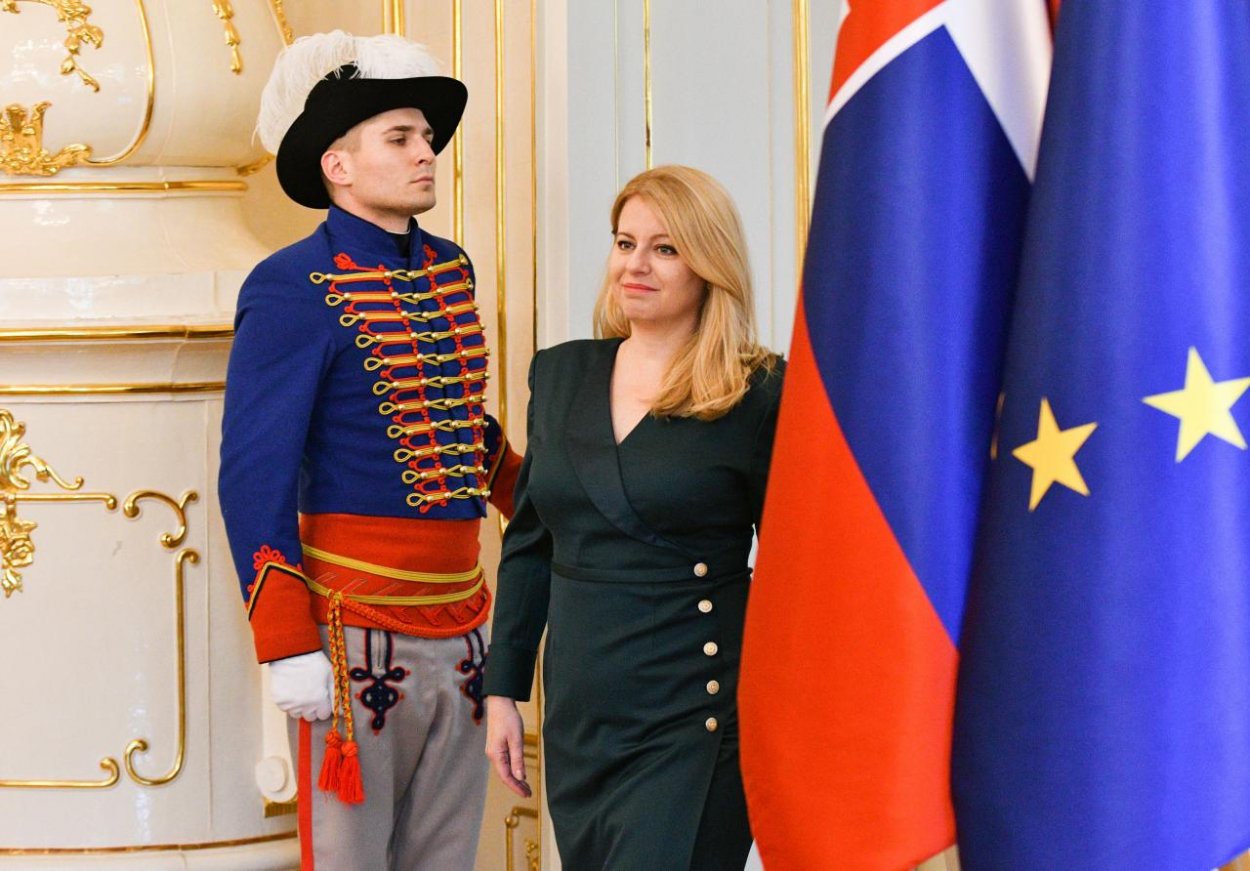 Prezidentka: Slovensku hrozí, že podľahne ruským dezinformáciám