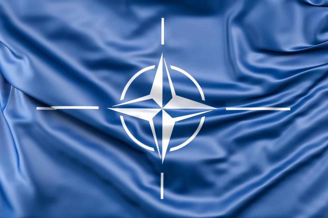 NATO pozastavuje účasť na Zmluve o konvenčných ozbrojených silách v Európe