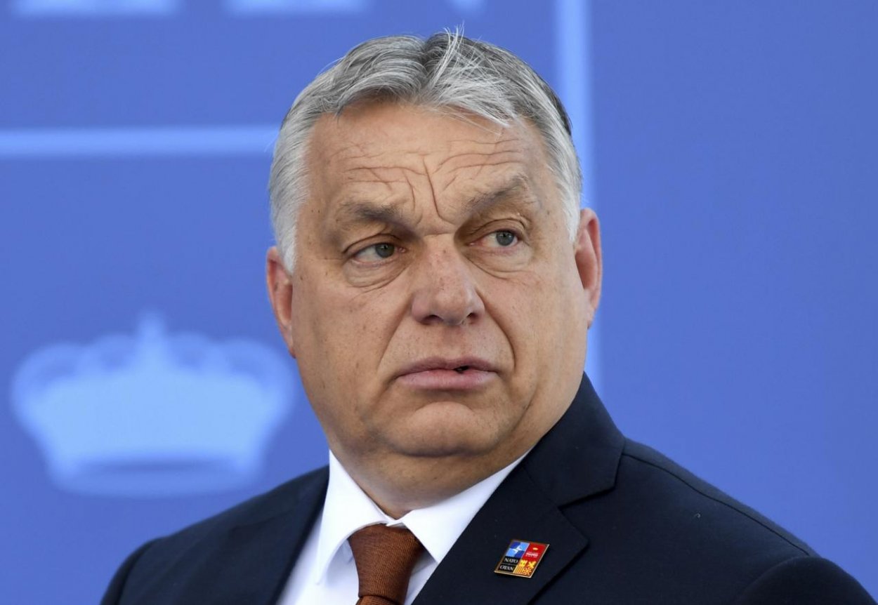 Orbánova dlhoročná poradkyňa odstúpila v reakcii na jeho prejav v Sedmohradsku