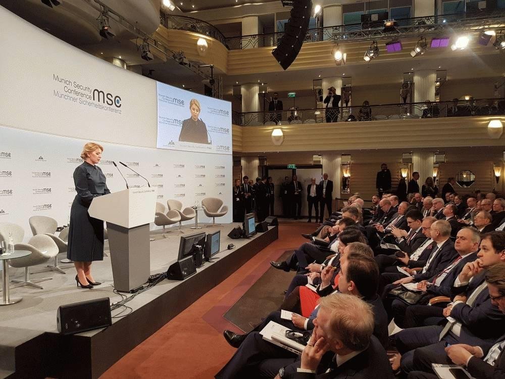 Nezodpovední lídri ohrozujú právny štát aj EÚ, uviedla Čaputová na konferencii v Mníchove
