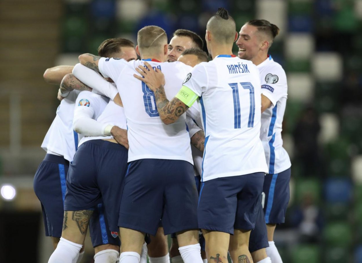 Slovenská reprezentácia vyhrala v Severnom Írsku. Postupuje na futbalové Euro