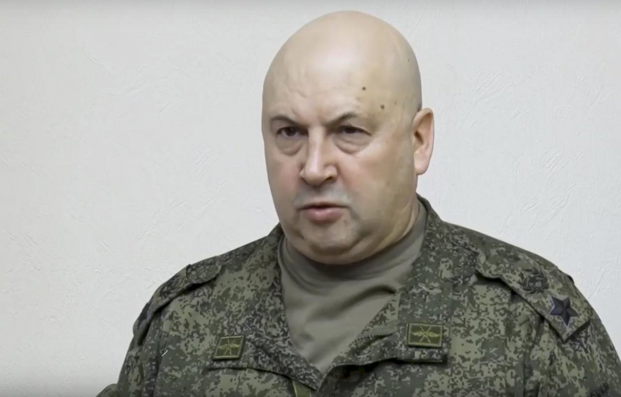 Ruského generála Surovikina po vzbure vagnerovcov zatkli