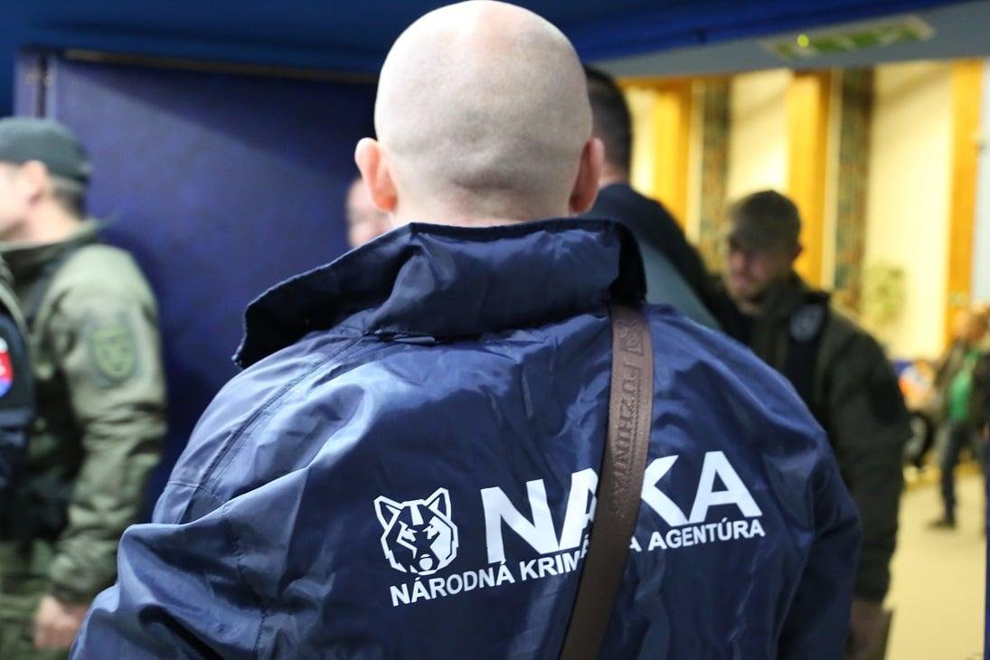 NAKA zadržala dve osoby zo skupiny „Sereďania“