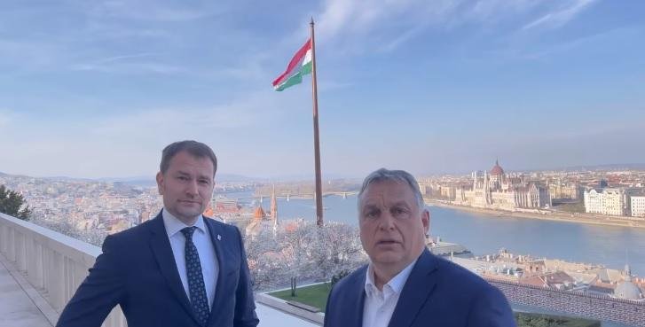 Matovičova návšteva u Orbána kvôli Sputniku. Sám rozhodol, že na jeho rokovaniach sa nezúčastní zástupca Veľvyslanectva SR