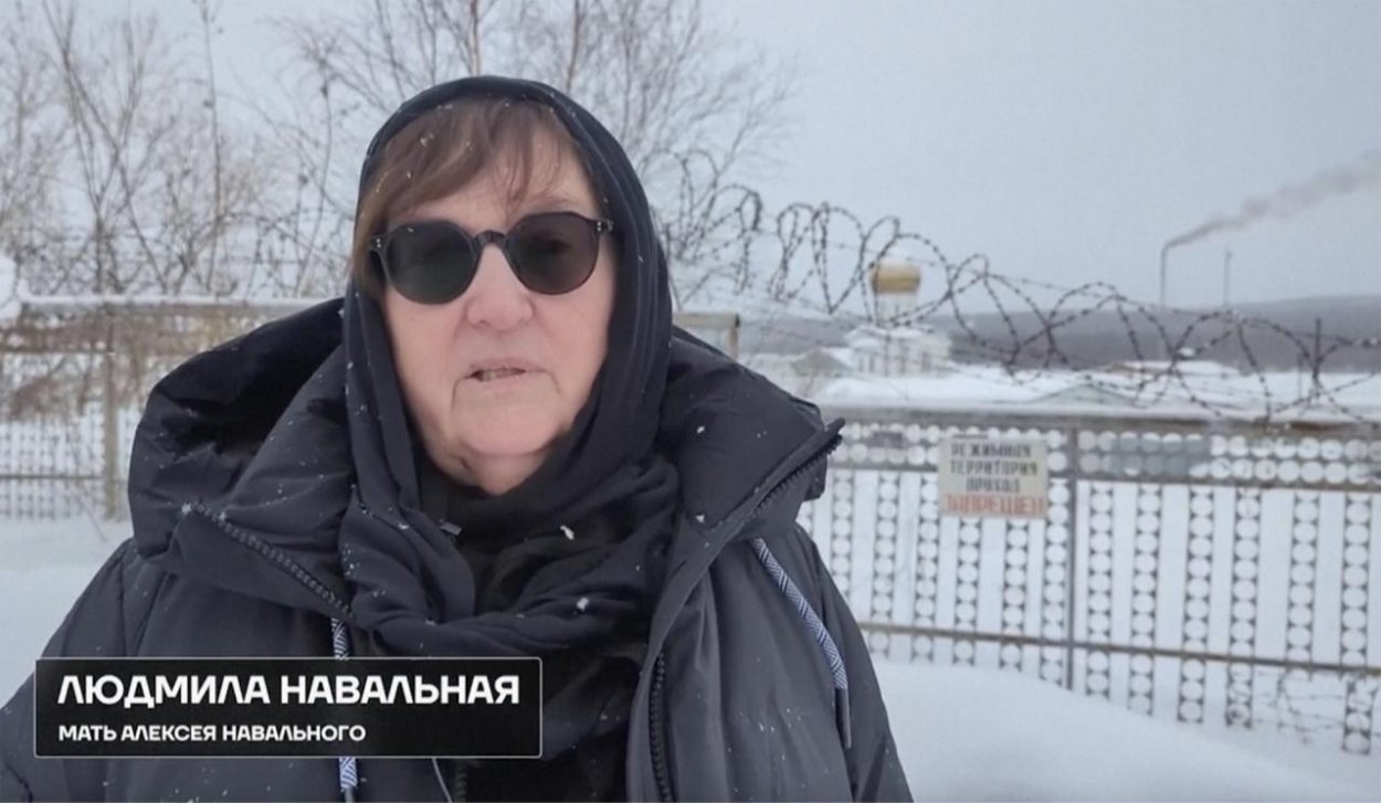 Navaľného matka žiada Putina o vydanie synovho tela