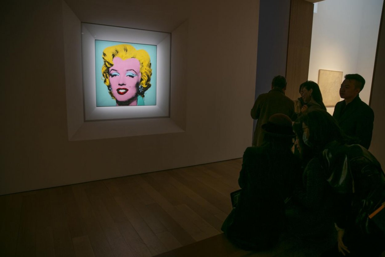 Vydražila sa Warholova modrá Marilyn Monroe. Stala sa najdrahším umeleckým dielom 20. storočia