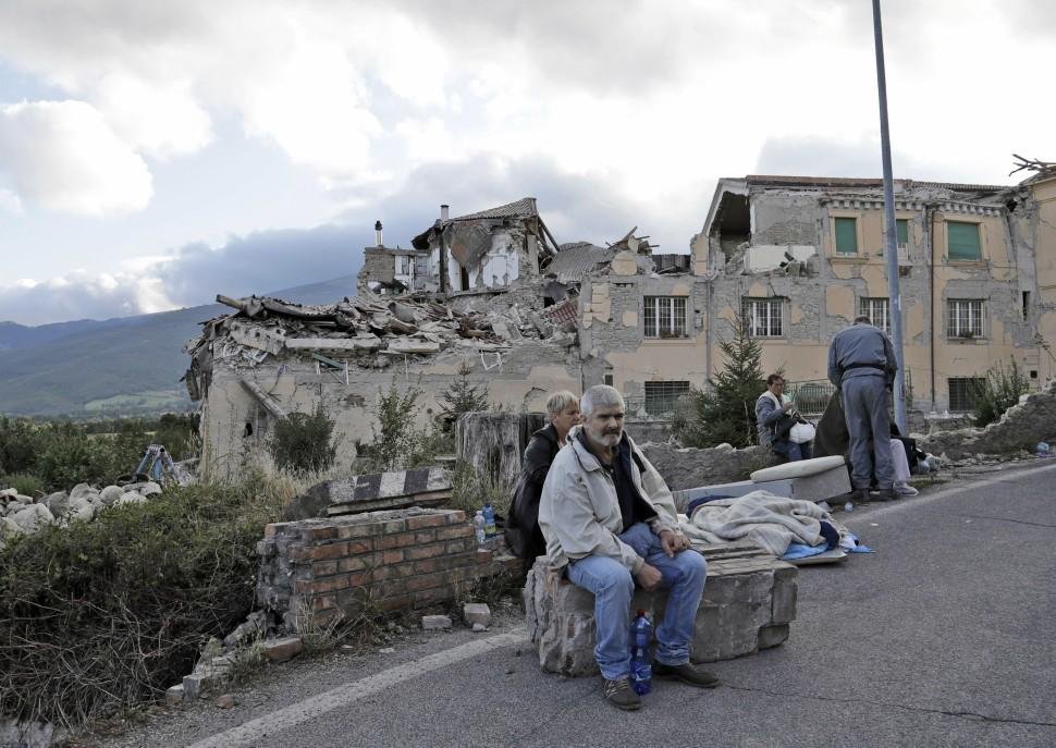 Taliansko zasiahlo silné zemetrasenie