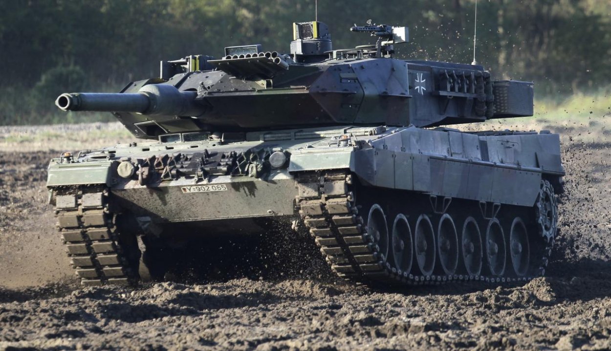 Viac ako polovica Čechov nechce posilňovať vojenskú pomoc Ukrajine