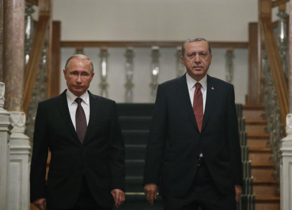 S Erdoganem to byl dobrý začátek, pane prezidente. A teď statečně něco o Putinovi!