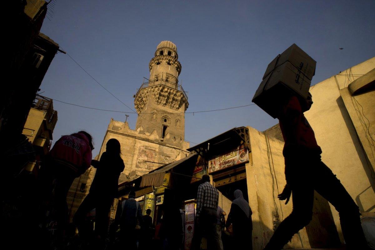 Útok na mešitu si v Egypte vyžiadal viac ako 300 mŕtvych