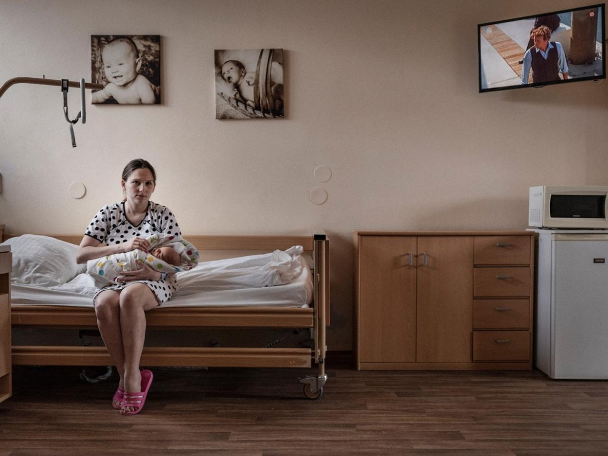 Reportáž z trenčianskej pôrodnice: Otec pri pôrode nie je rozmar ani počas pandémie
