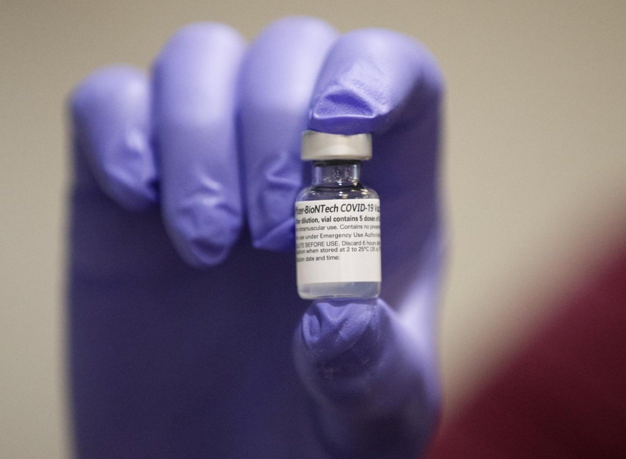 Vláda schválila národnú stratégiu očkovania proti covidu
