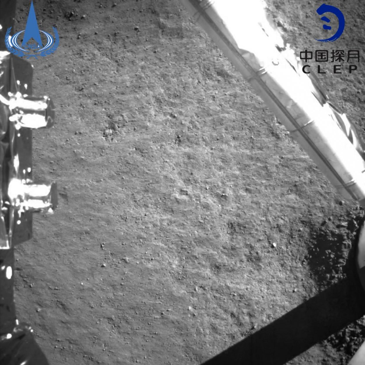 Čínska sonda pristála na odvrátenej strane Mesiaca