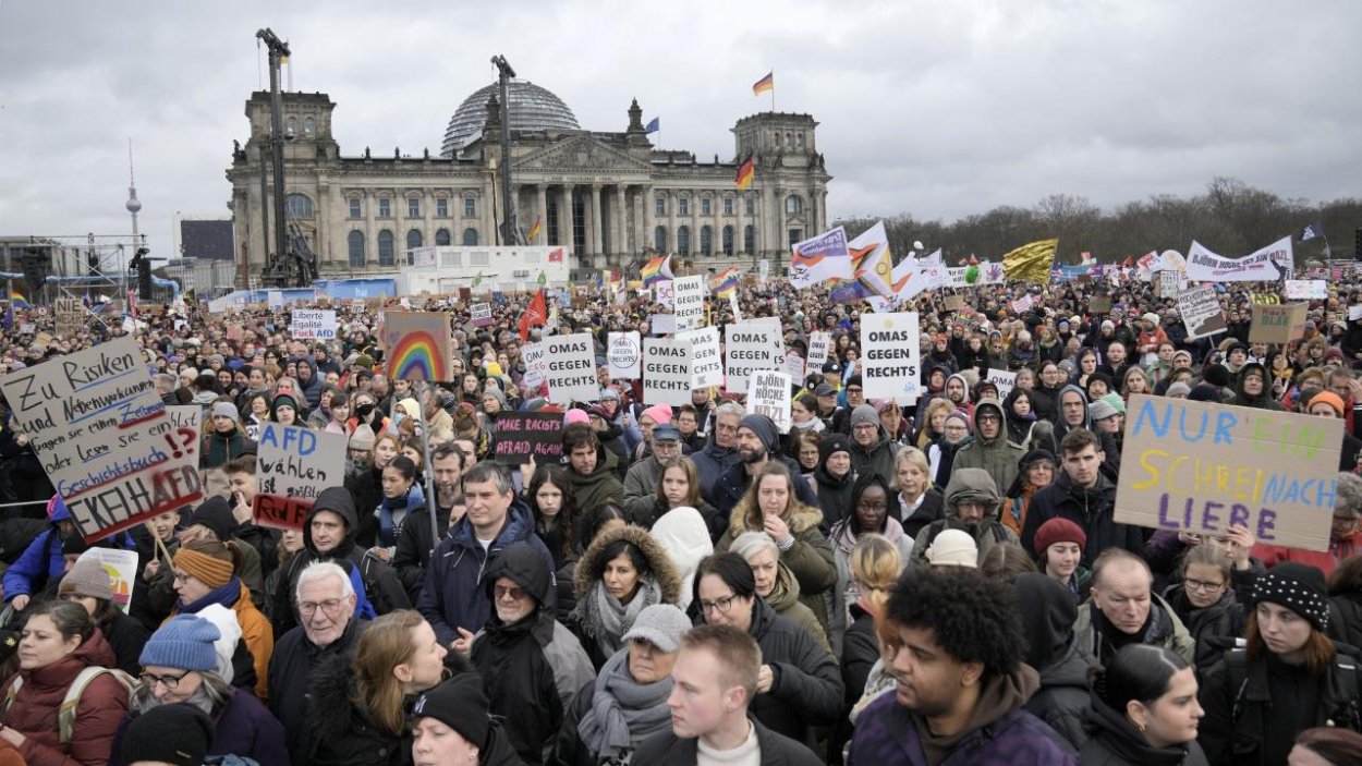 V Nemecku pokračovali protesty proti pravicovému extrémizmu