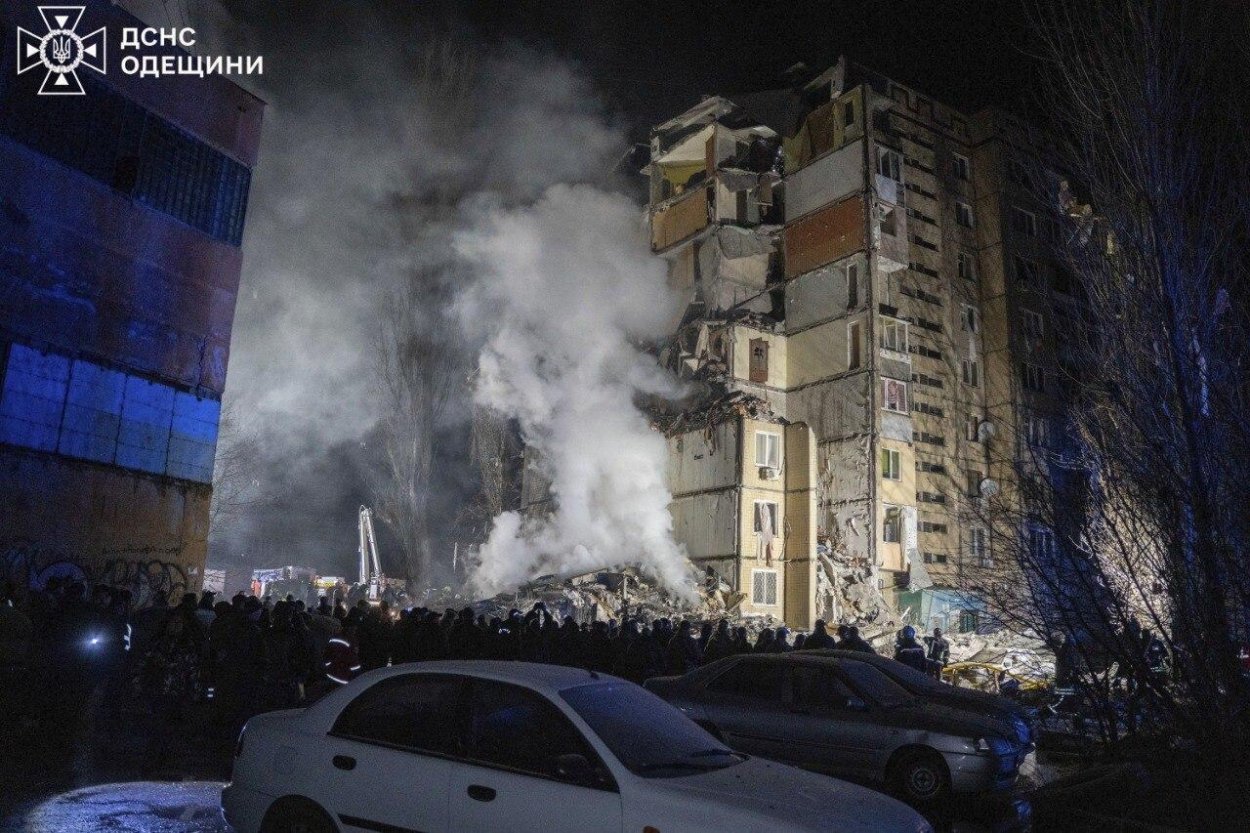 Ukrajina ONLINE: Kuleba po nočných ruských útokoch vyzval Západ na rozhodnejšiu pomoc