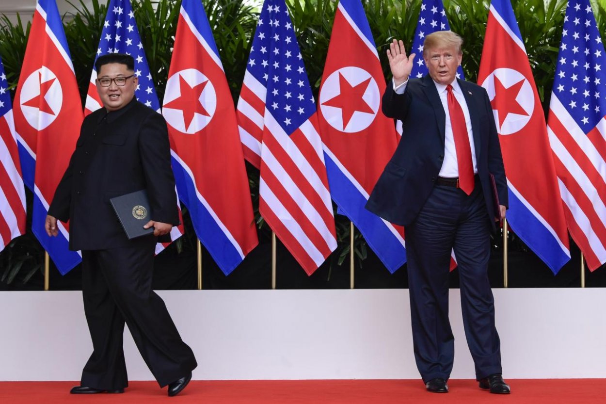 Trump sa stretol s Kim Čong-unom (aktualizované)