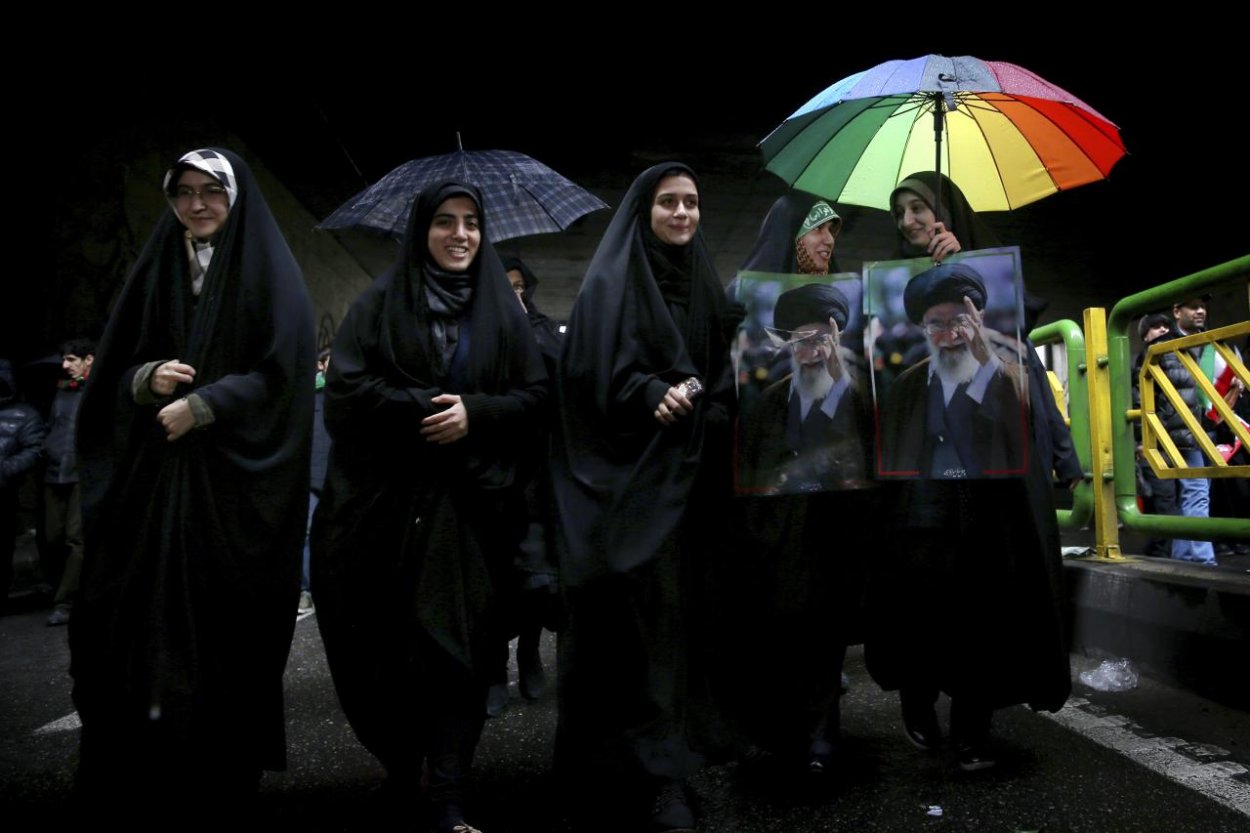 Irán si pripomína 40. výročie islamskej revolúcie