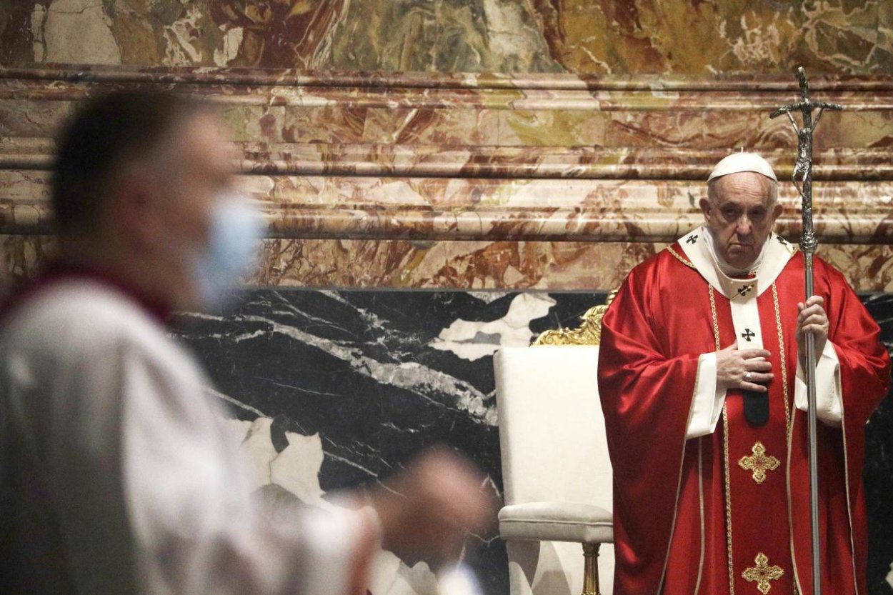 Vatikán vyšetruje „lajk​“ pre brazílsku modelku z pápežovho účtu na Instagrame