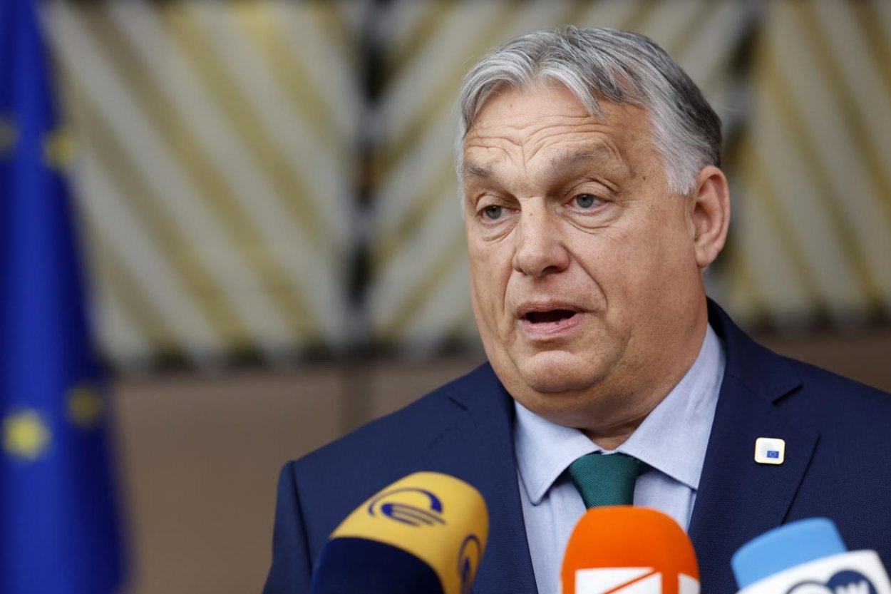 Orbán pricestoval do Moskvy, stretne sa s Putinom
