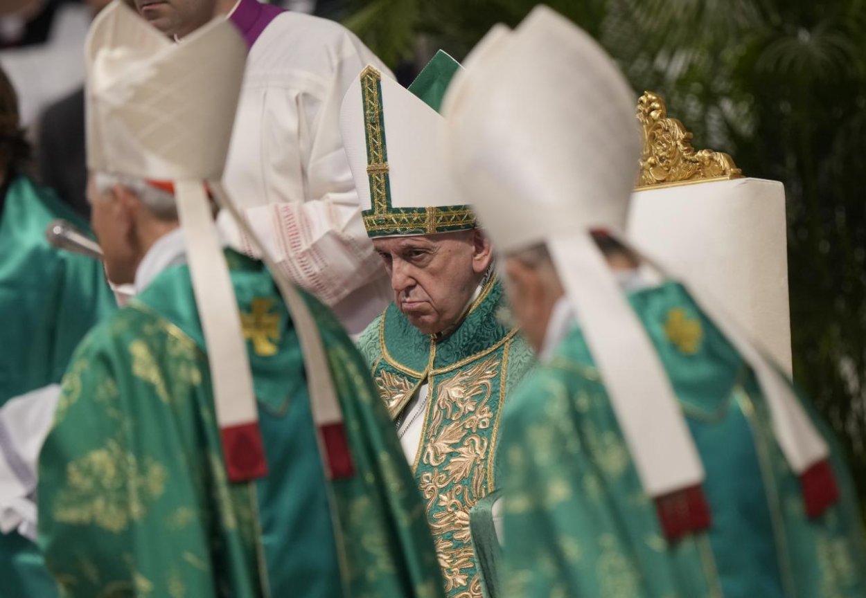 Vatikán dnes objasnil pápežove kontroverzné slová o smrti Duginovej
