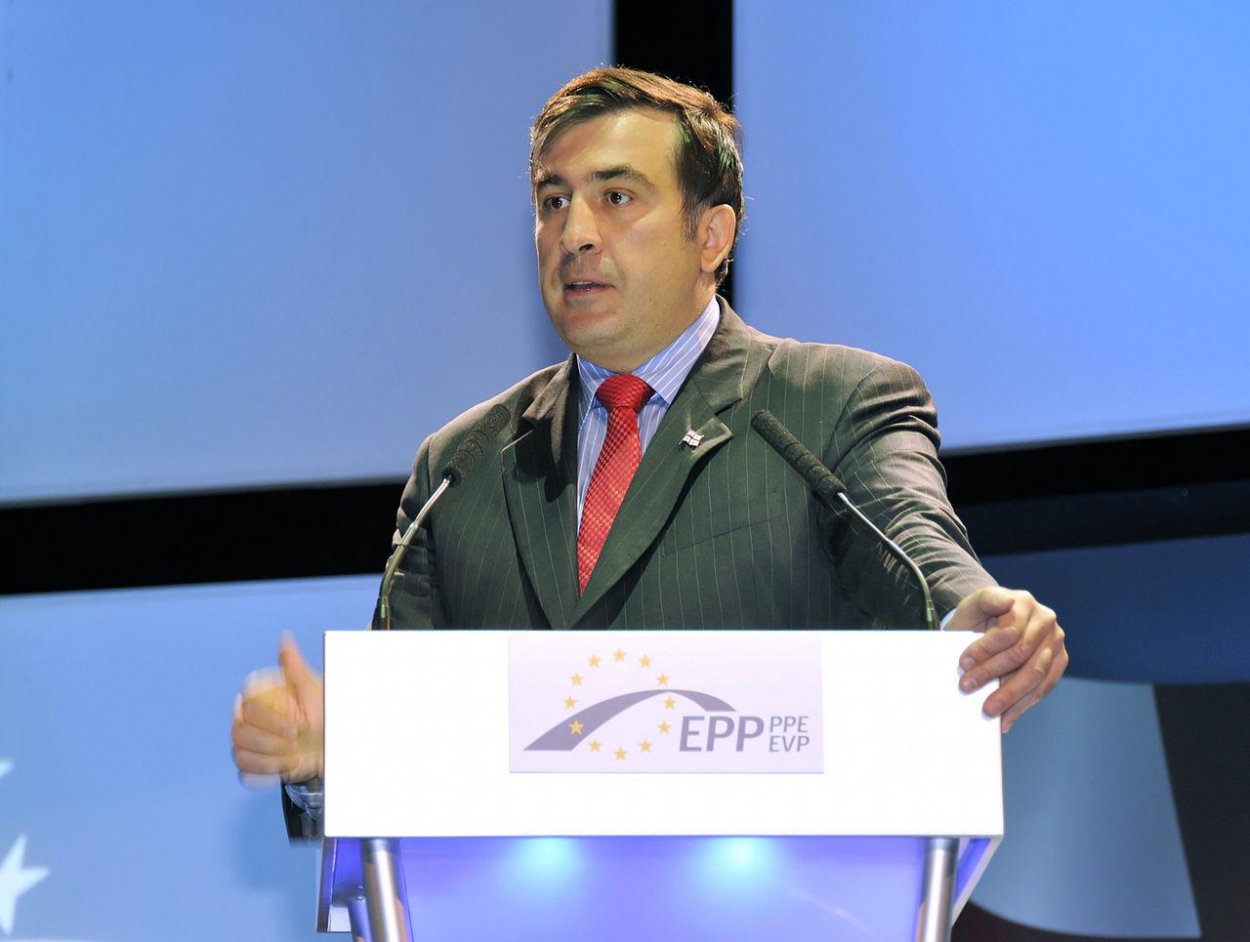 Saakašvili tvrdí, že podiel na jeho trestnom stíhaní má Putin