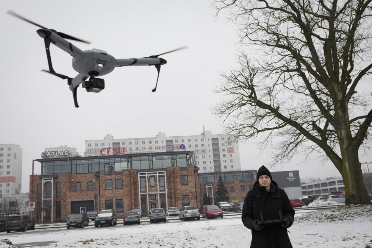 Ukrajina ONLINE: Litva Ukrajine poskytne 1000 bojových dronov