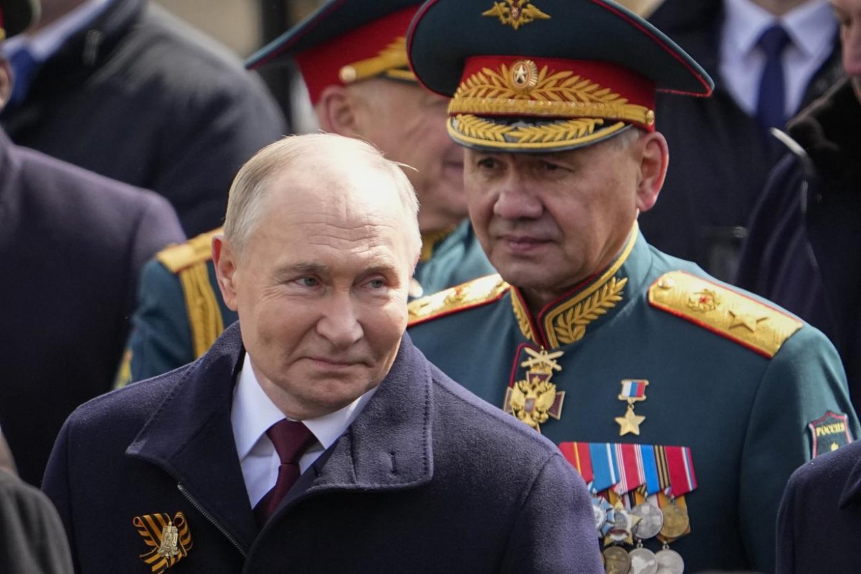 Ukrajina ONLINE: Putin odvolal Šojgua z postu ministra obrany