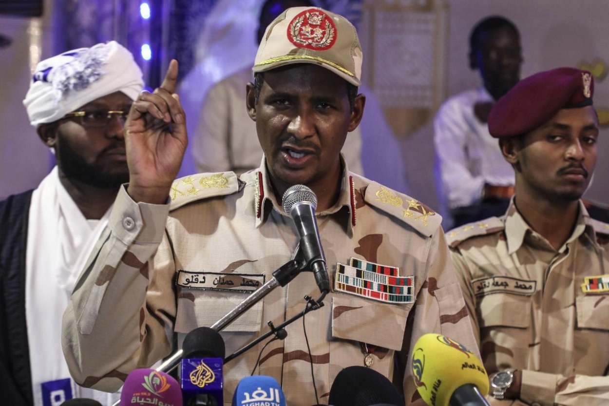 Sudánska armáda zrušila dohodu s opozíciou. Ohlásila voľby