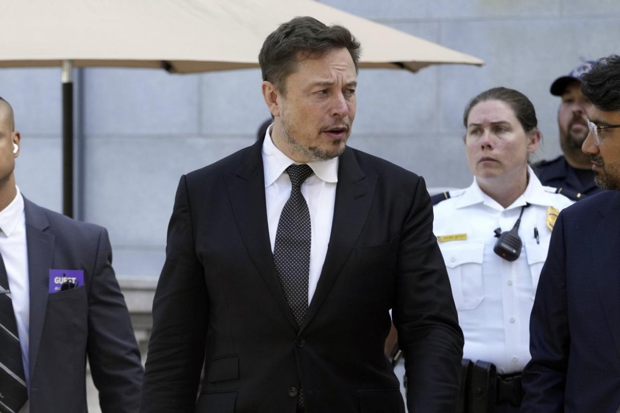 Musk chce zaviesť poplatok pre všetkých používateľov sociálnej siete X