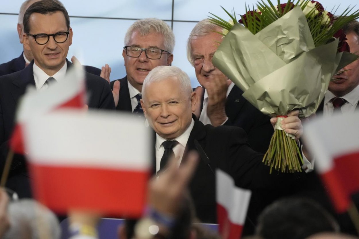 Poľsko: Strana PiS sa môže bez Kaczyňského rozpadnúť, tvrdí minister Telus