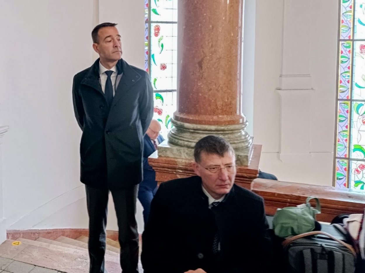 Advokát obžalovaných v kauze Mýtnik obvinil predsedu senátu Jána Hrubalu zo zaujatosti