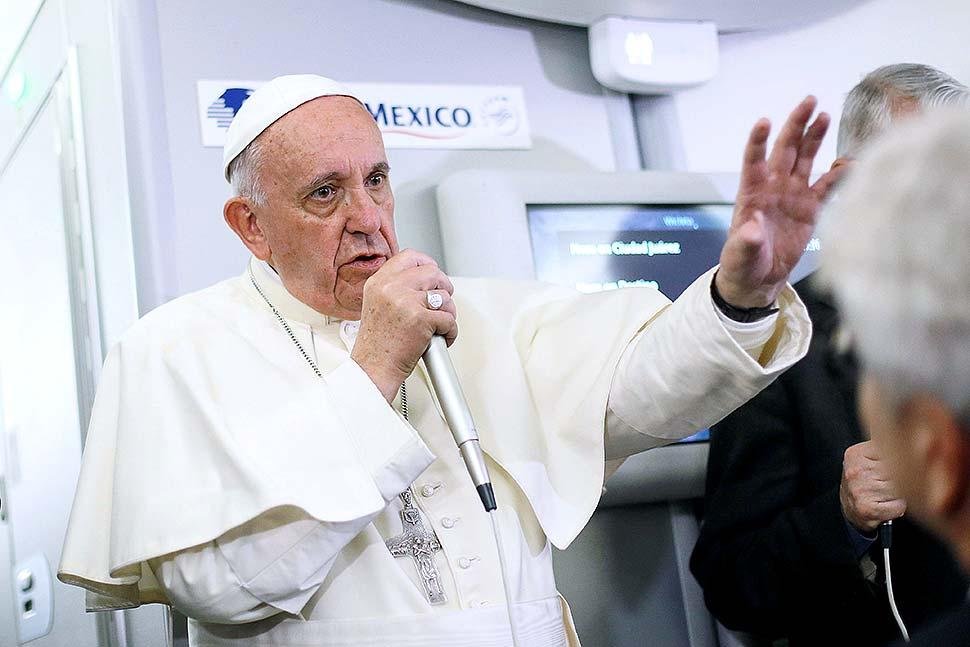 Pápež pripustil antikoncepciu