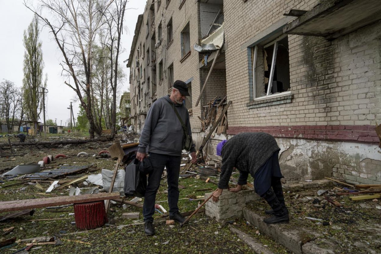 Ukrajina ONLINE: Ukrajina eviduje viac než 37 000 nezvestných, zrejme je ich oveľa viac​