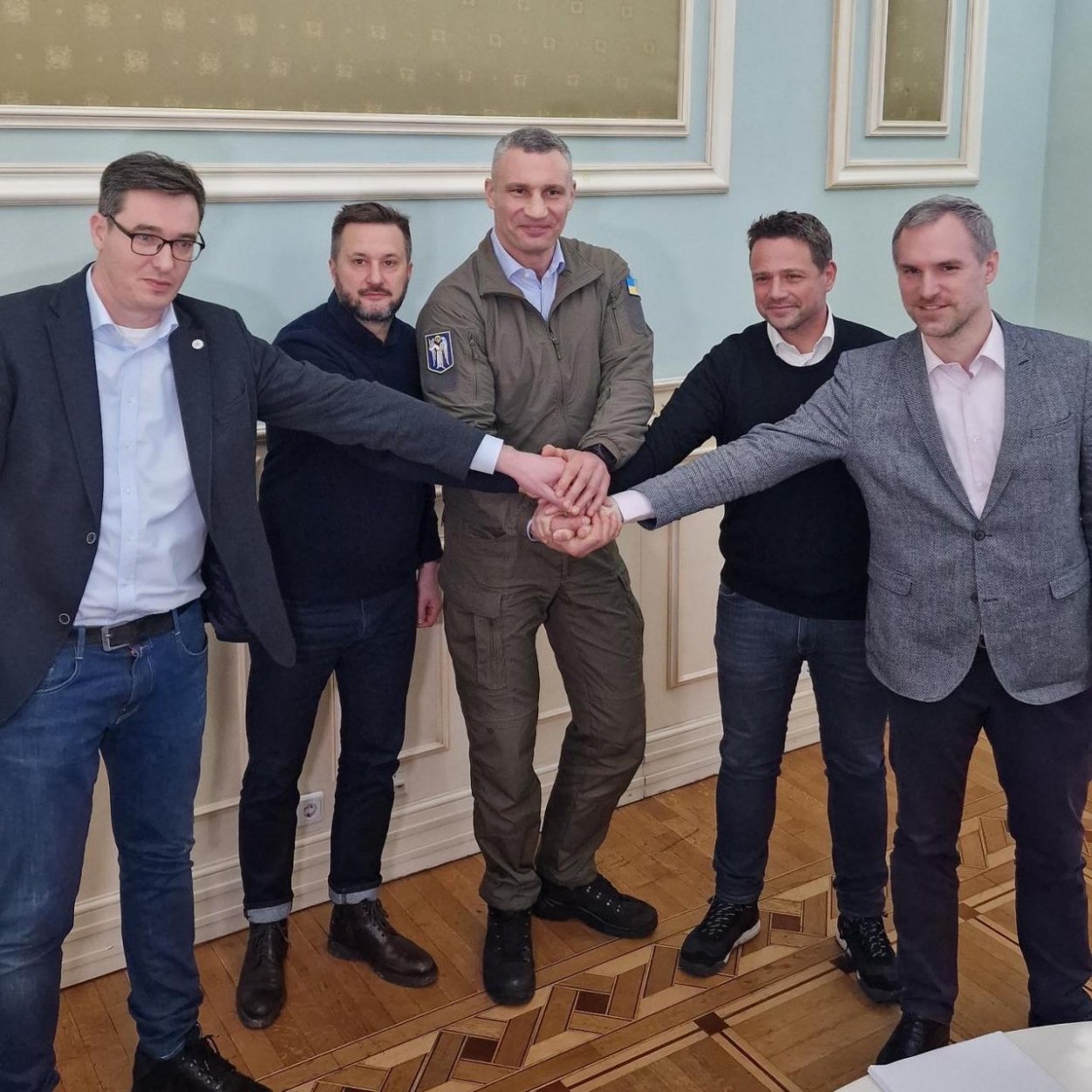 Bratislavský primátor Vallo a ďalší primátori hlavných miest V4 navštívili Kyjev