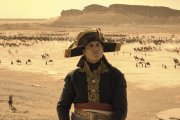 Filmy .týždňa: Napoleon, skok do porna aj krvavý Deň vďakyvzdania